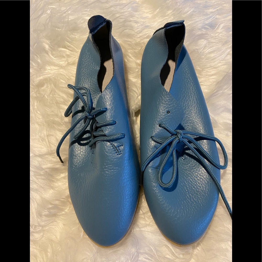 Comfortable shoes to travel - soft leather rubber